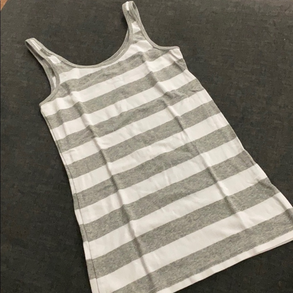 GAP striped tank